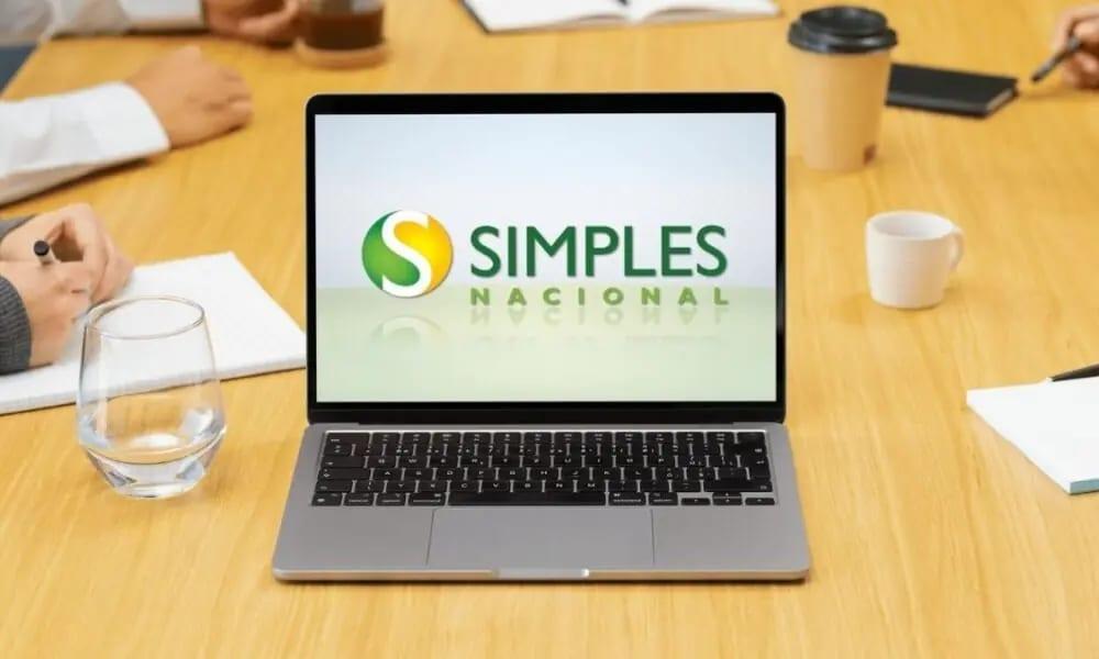 Simples Nacional: empresas entram na reta final para decidir entre modelo “puro” ou “híbrido”